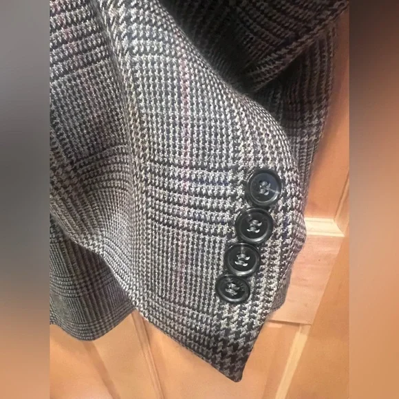 Tommy Hilfiger Classic Gray Plaid Men's Blazer, Sport Coat Jacket - Picture 5 of 16